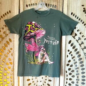 Melanie Martinez green portals  T-Shirt